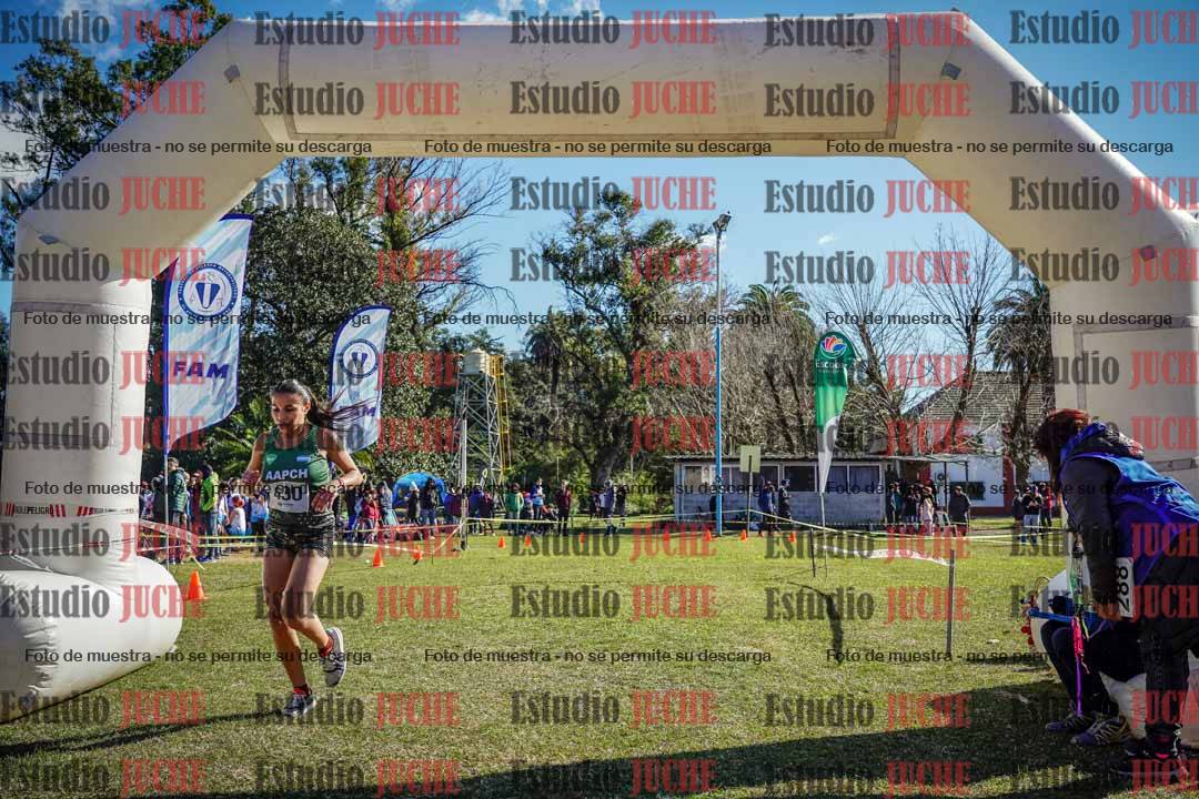 Fotos de la llegada del cross de 3000 m