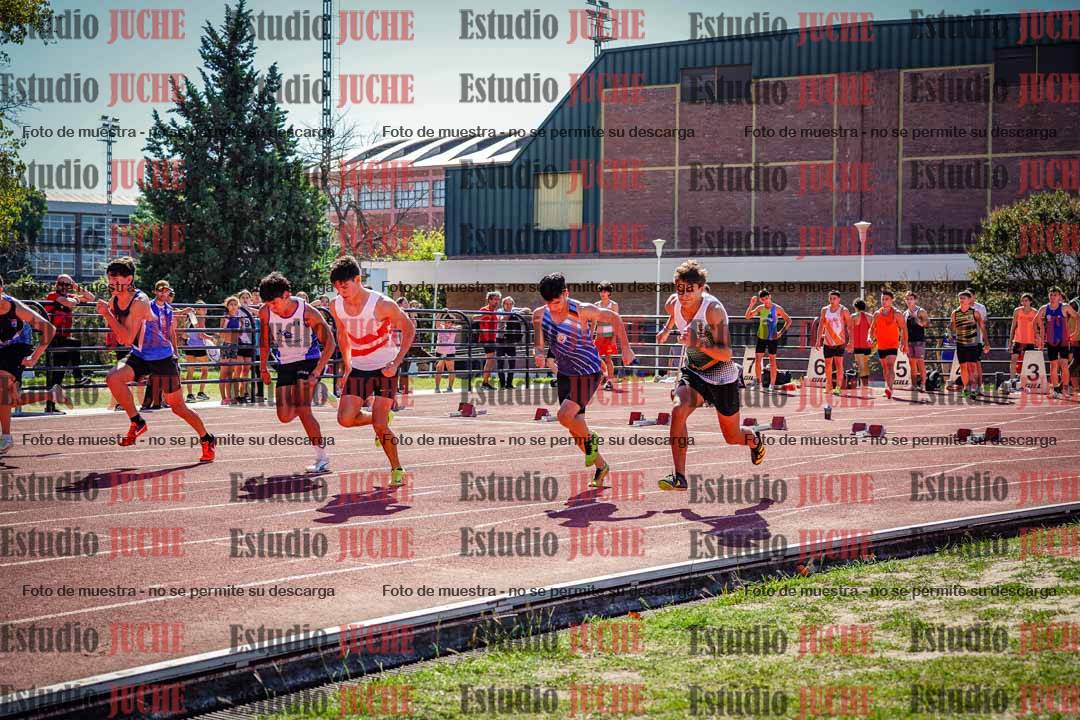 Fotos de los 100 m llanos de varones