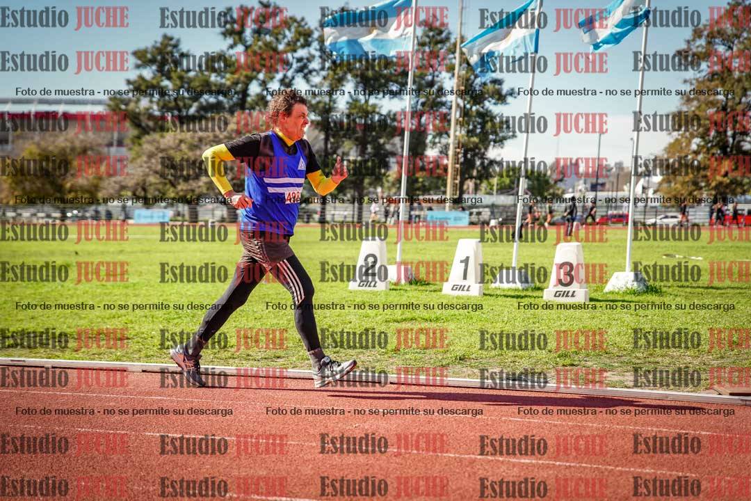 Fotos de los 800 m llanos de varones