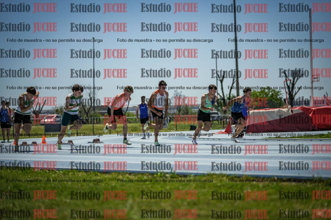 Fotos de los 100 m llanos de varones