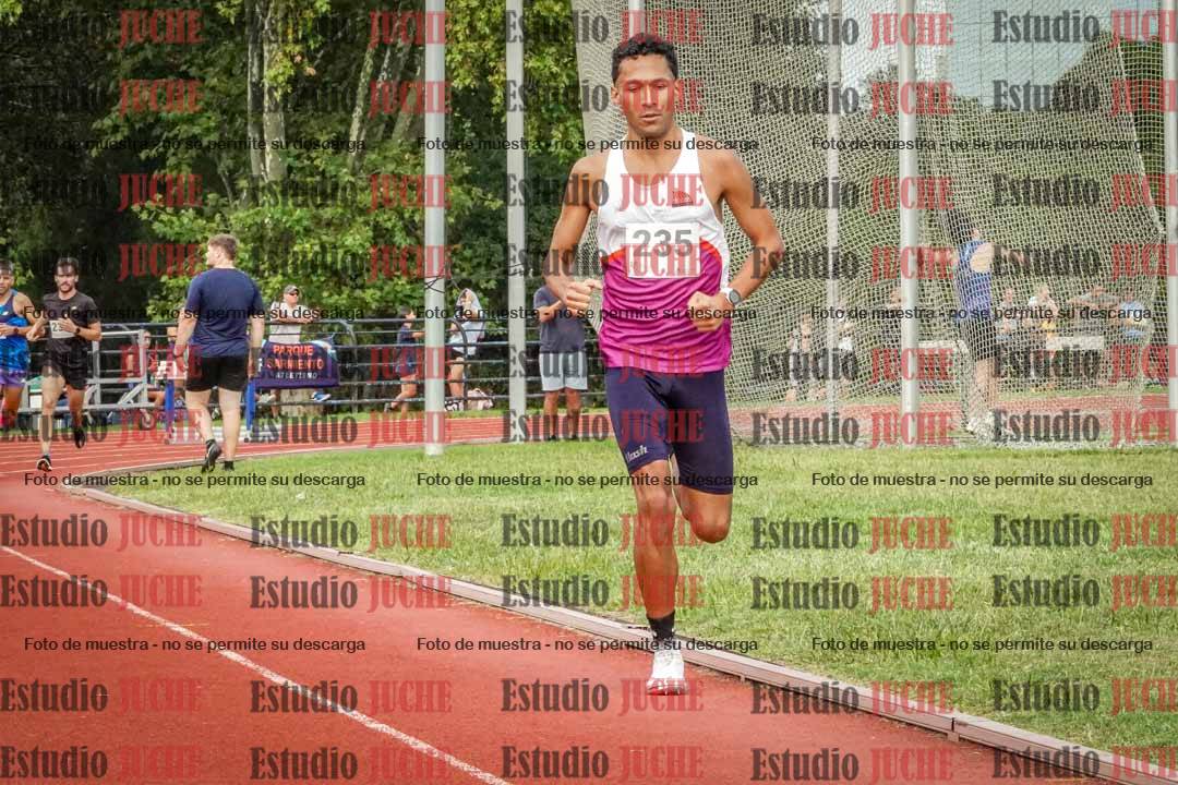 Fotos de los 3000 m llanos de varones