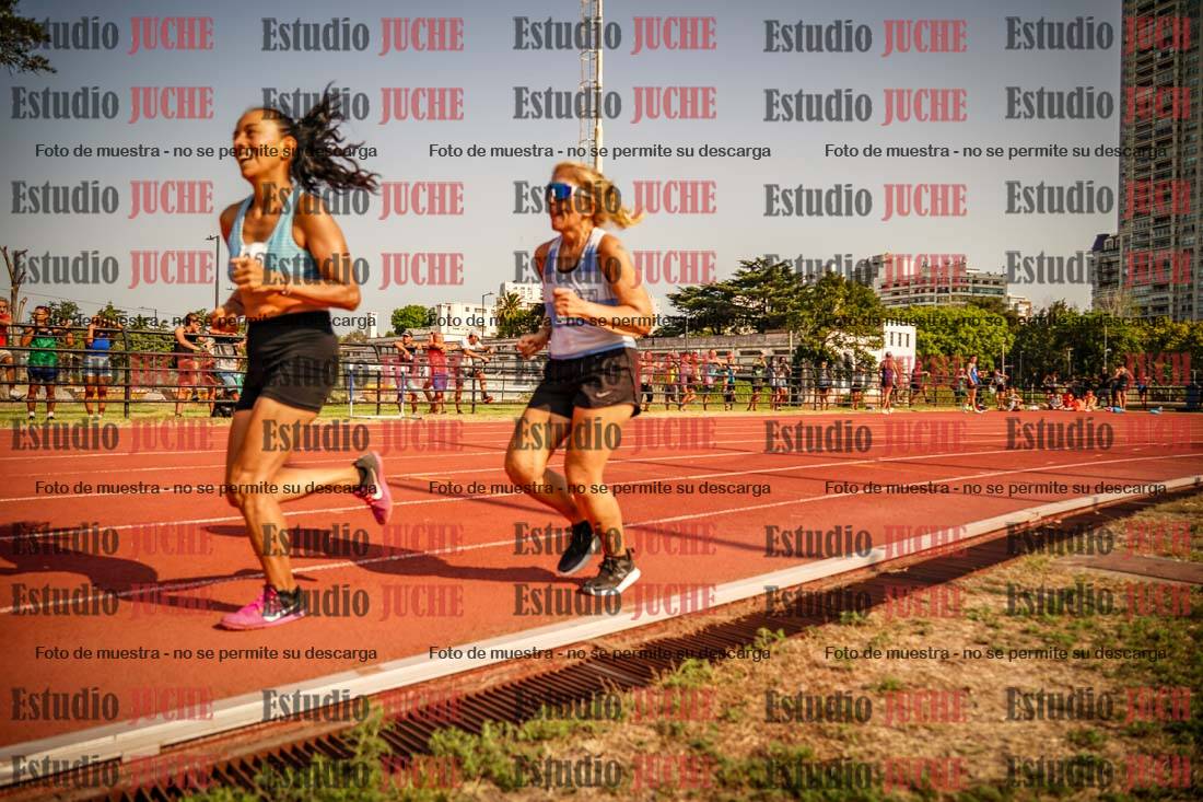 Fotos de los 1500 m llanos de mujeres