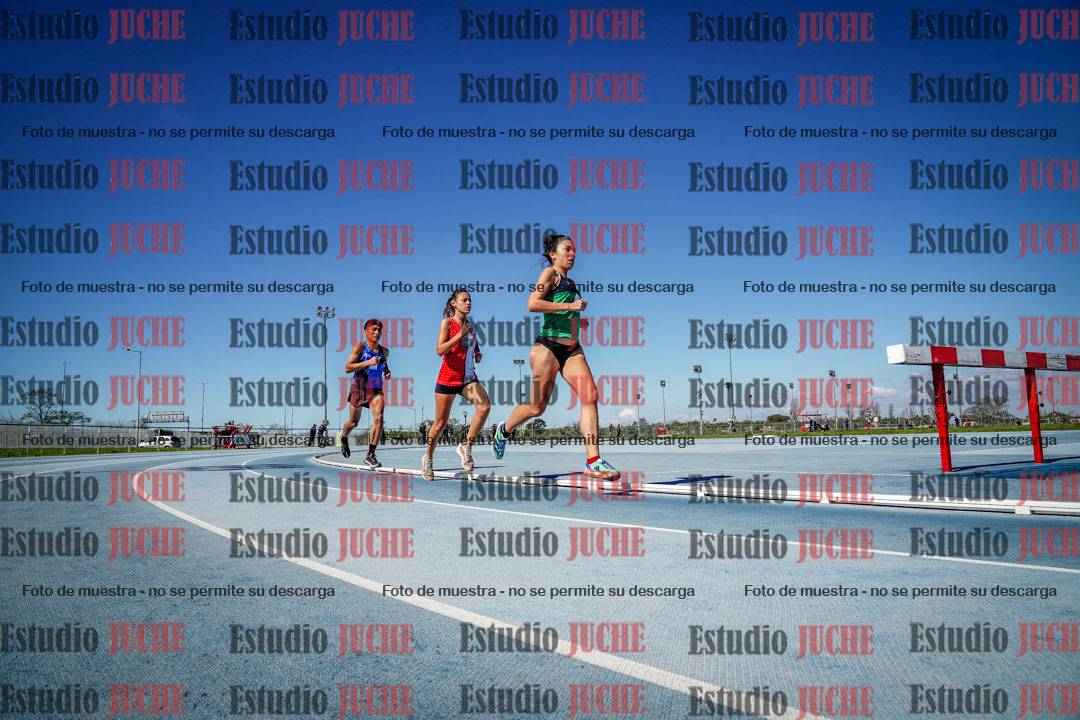 Fotos de los 5000 m llanos de mujeres y varones
