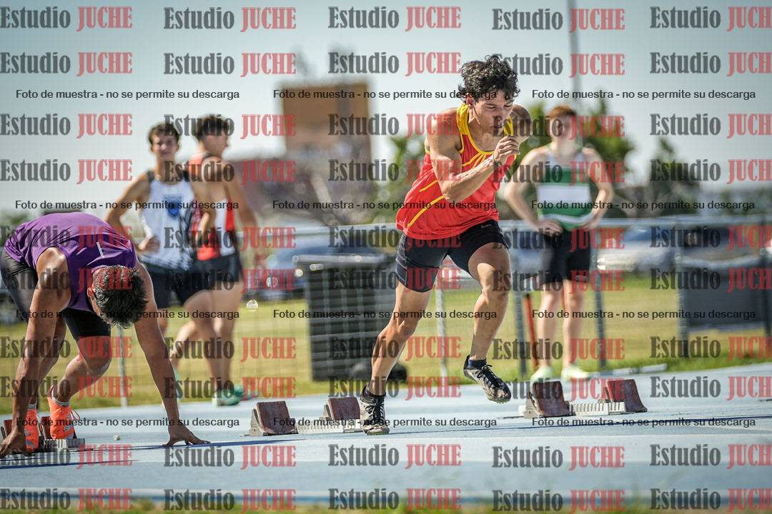 Fotos de los 100 m llanos de varones