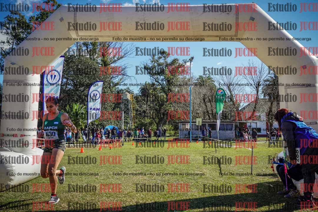 Fotos de la llegada del cross de 3000 m