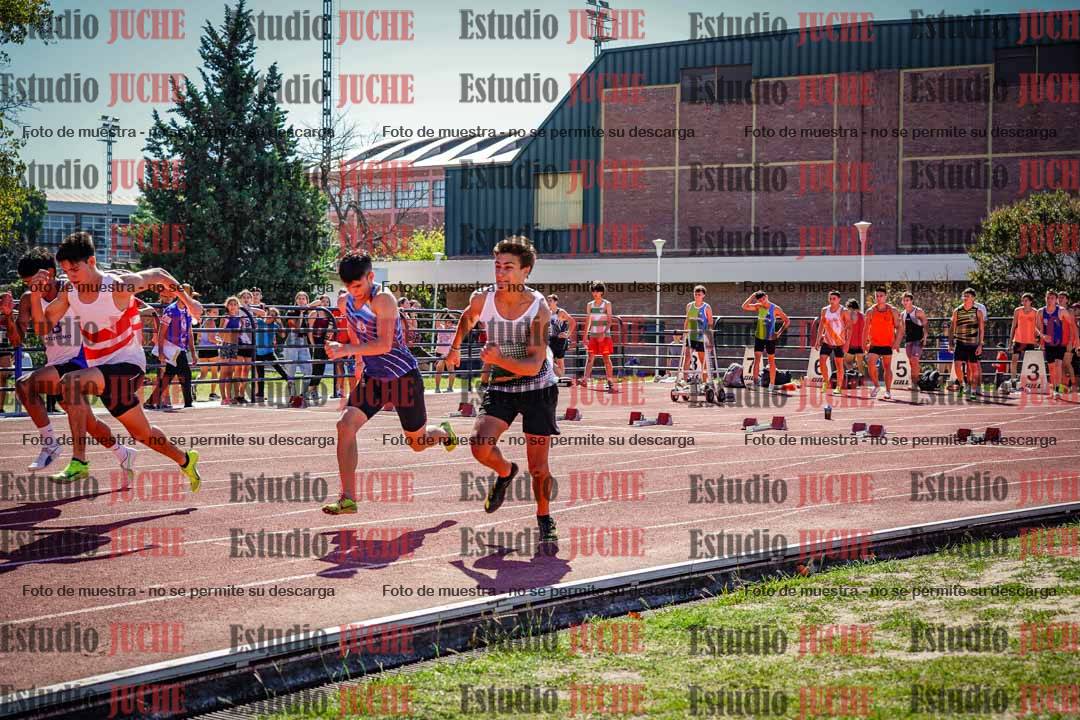 Fotos de los 100 m llanos de varones