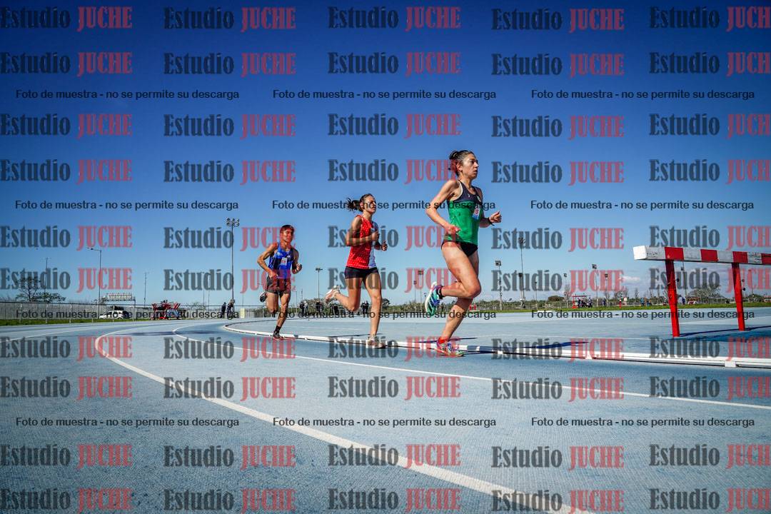 Fotos de los 5000 m llanos de mujeres y varones