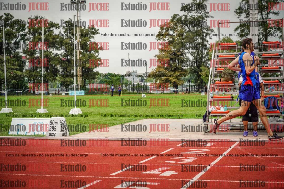 Fotos de los 800 m llanos de varones
