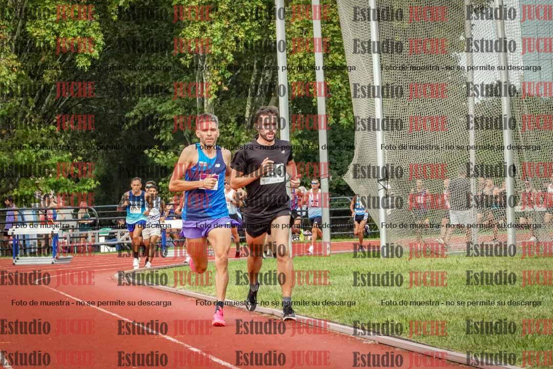Fotos de los 3000 m llanos de varones