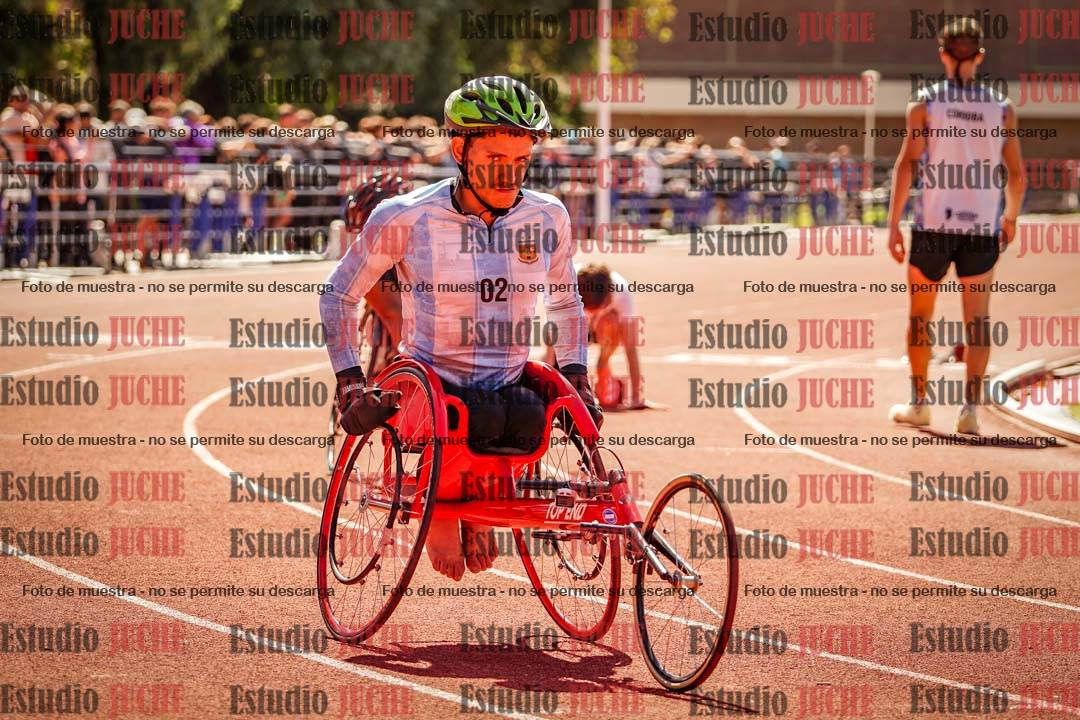 Fotos de los 400 m llanos de varones