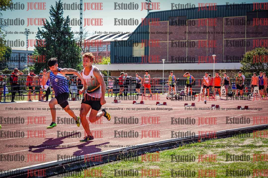 Fotos de los 100 m llanos de varones
