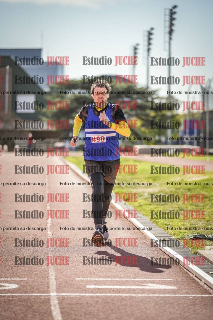 Fotos de los 800 m llanos de varones