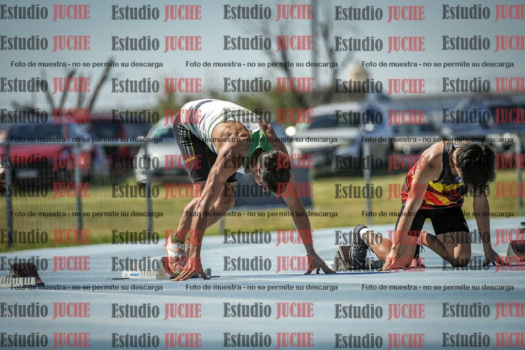 Fotos de los 100 m llanos de varones