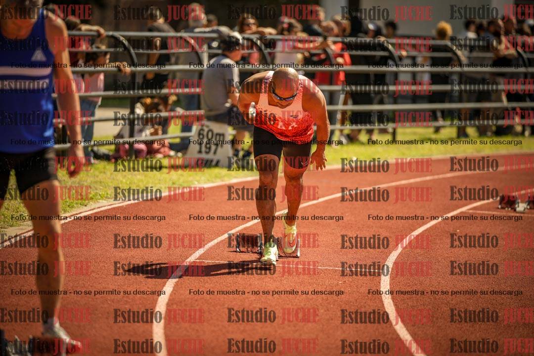 Fotos de los 400 m llanos de varones