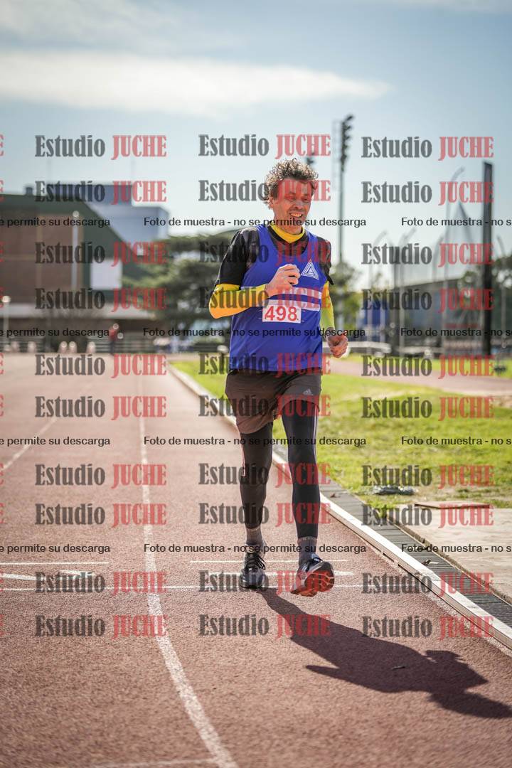 Fotos de los 800 m llanos de varones
