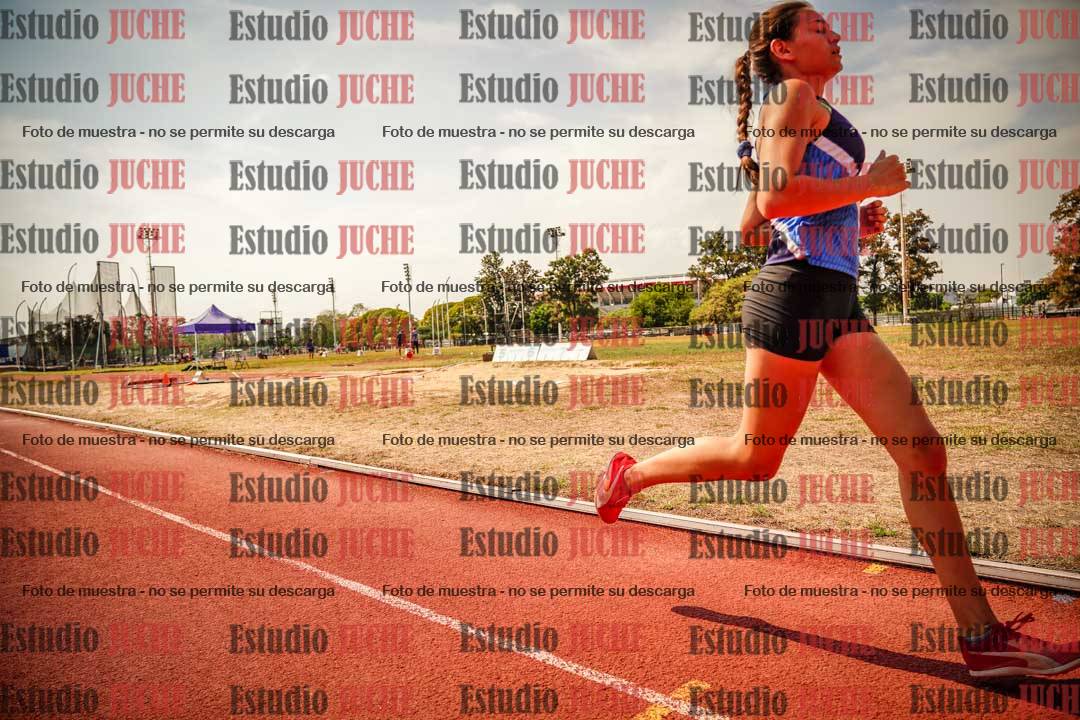 Fotos de los 800 m llanos de mujeres - combinadas 7