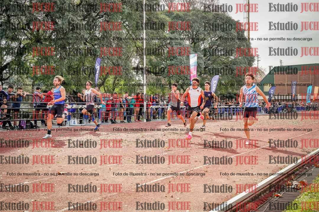 Fotos de los 100 m llanos de varones
