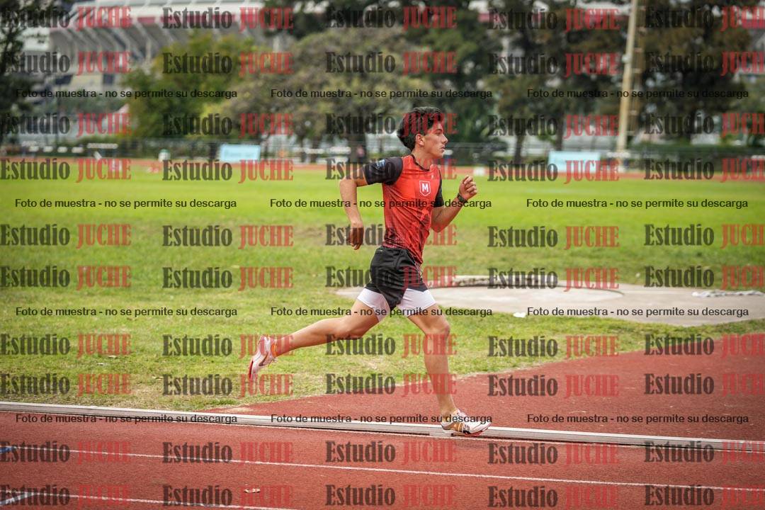 Fotos de los 1500 m llanos de varones - decatlón 10