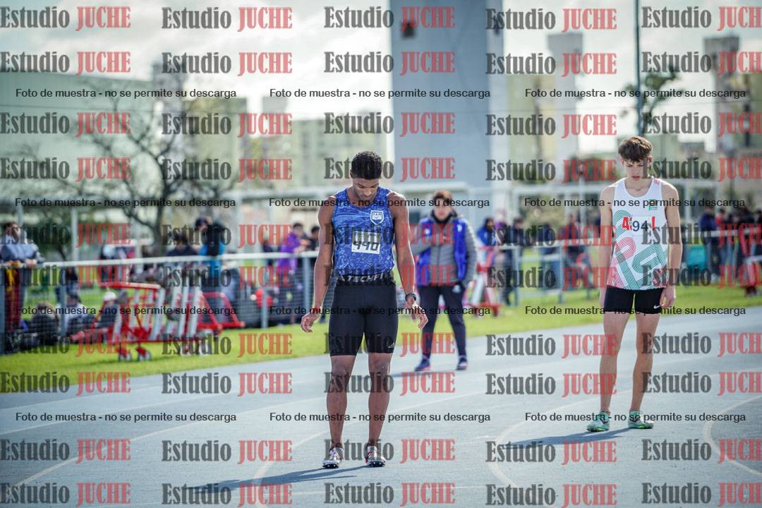 Fotos de los 800 m llanos de varones