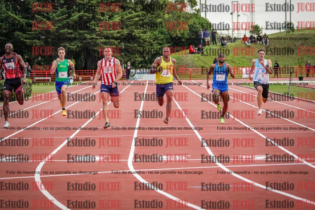 Fotos de los 200 m llanos de varones - FINAL