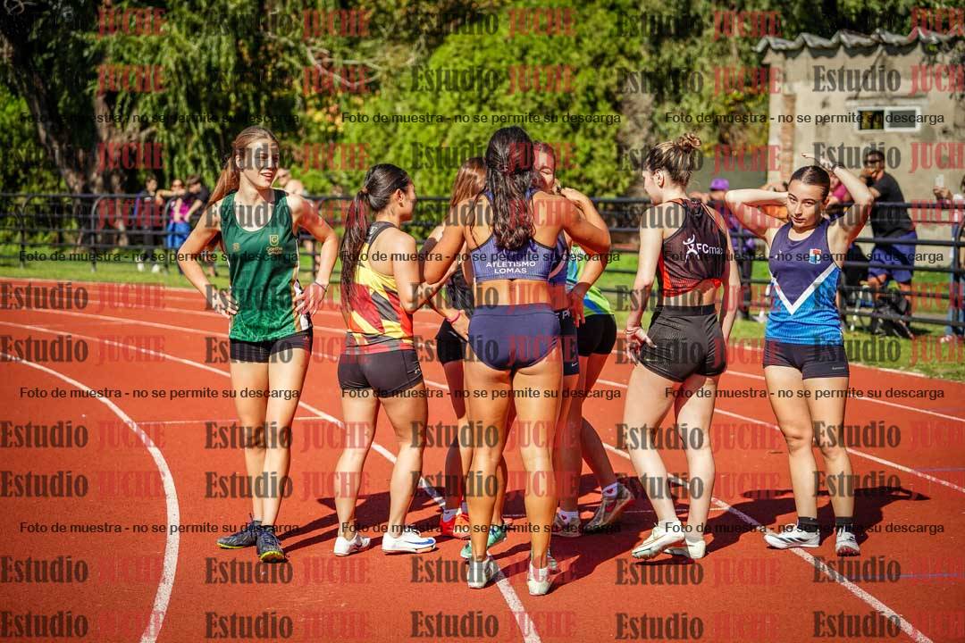 Fotos de algunos podios y extras