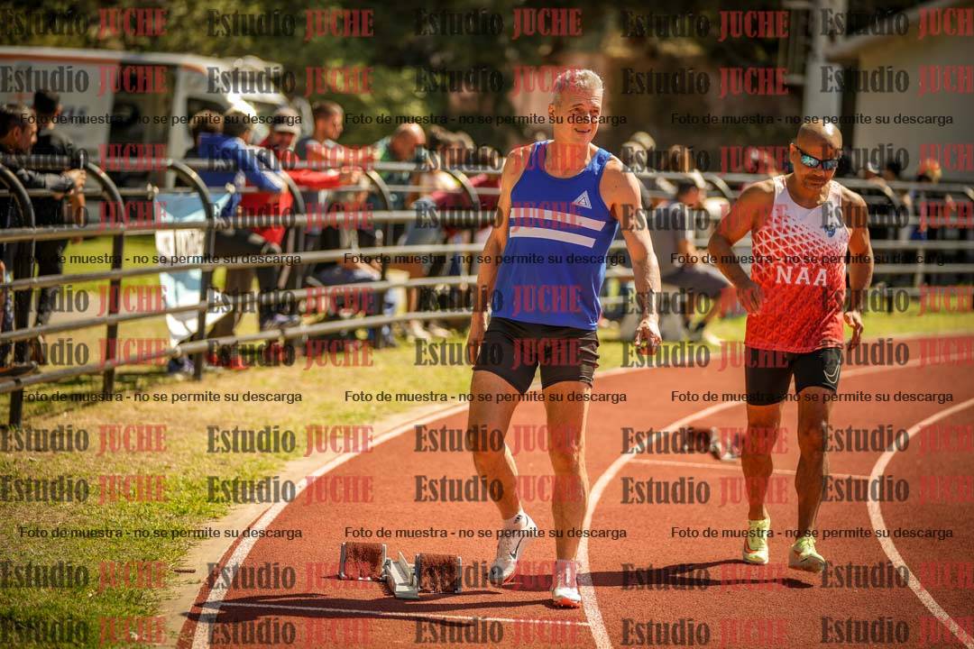 Fotos de los 400 m llanos de varones