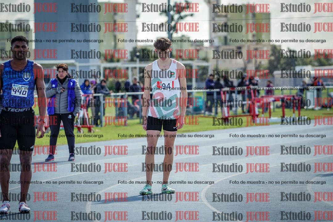 Fotos de los 800 m llanos de varones