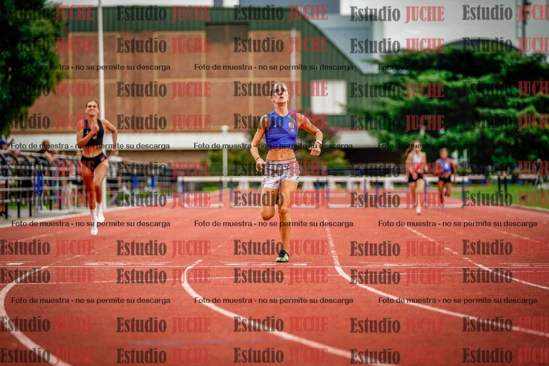 Fotos de los 400 m con vallas de mujeres