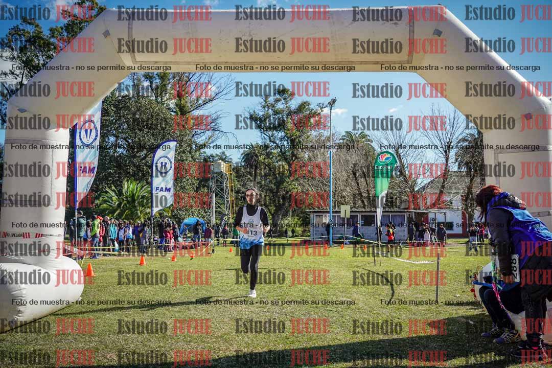Fotos de la llegada del cross de 3000 m