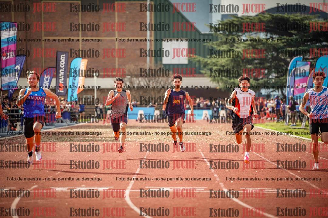Fotos de los 100 m llanos de varones