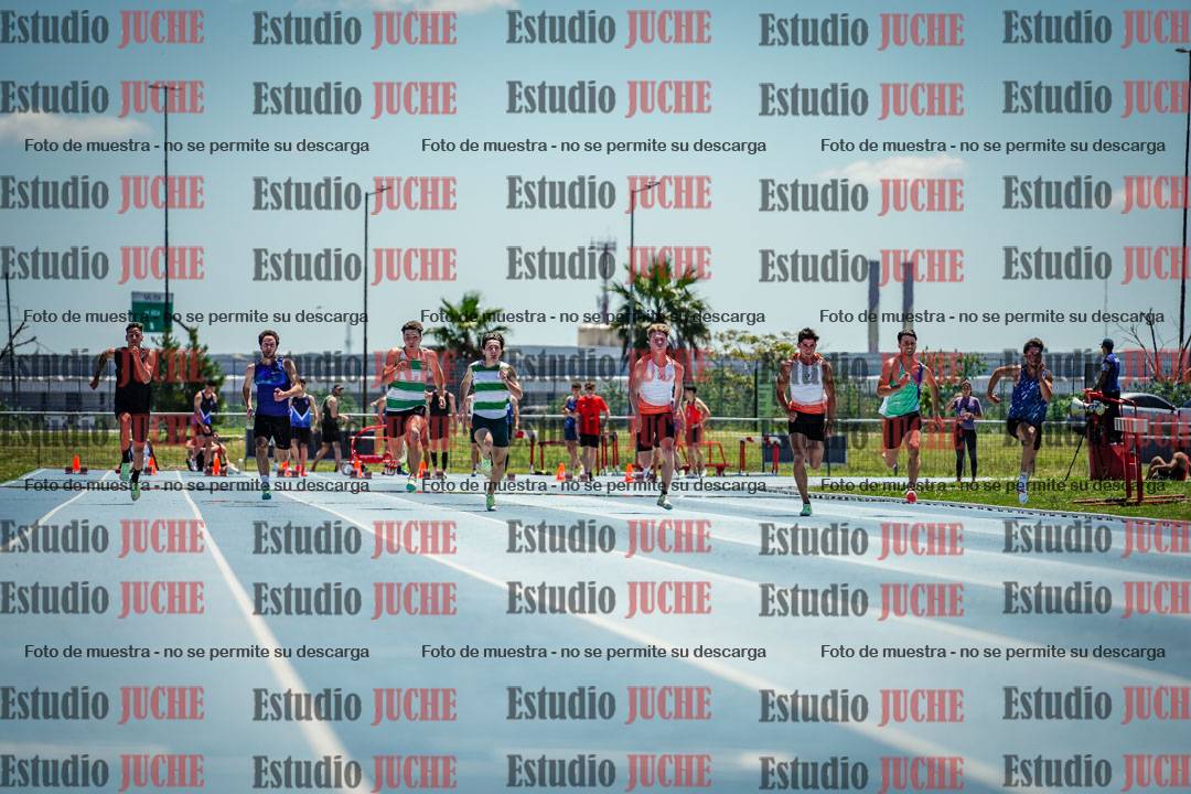 Fotos de los 100 m llanos de varones
