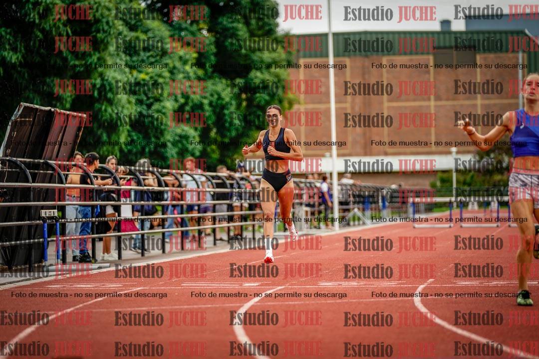 Fotos de los 400 m con vallas de mujeres