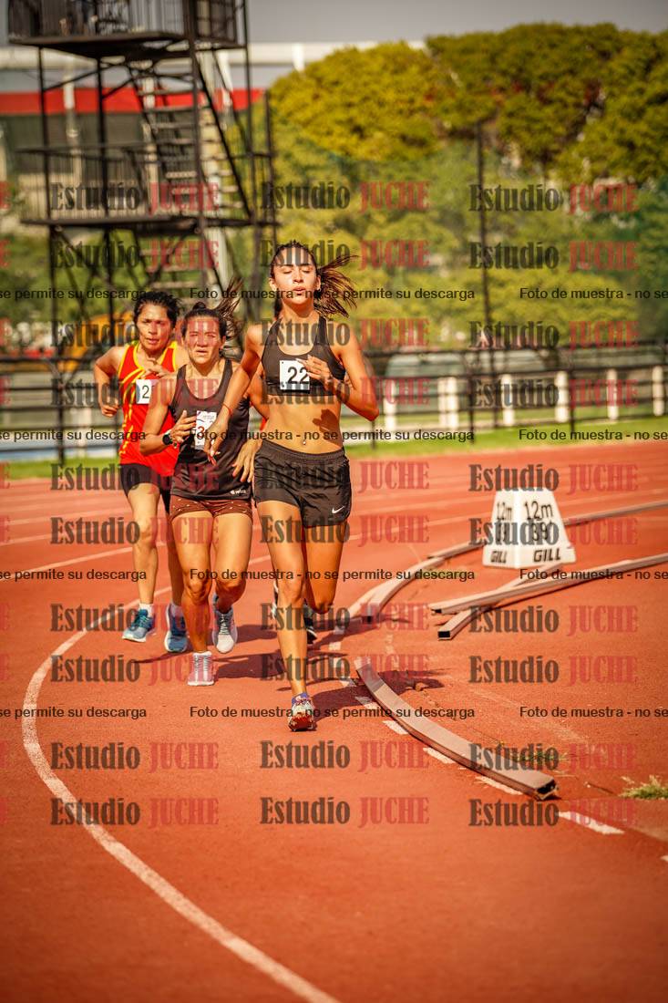 Fotos de los 1500 m llanos de mujeres