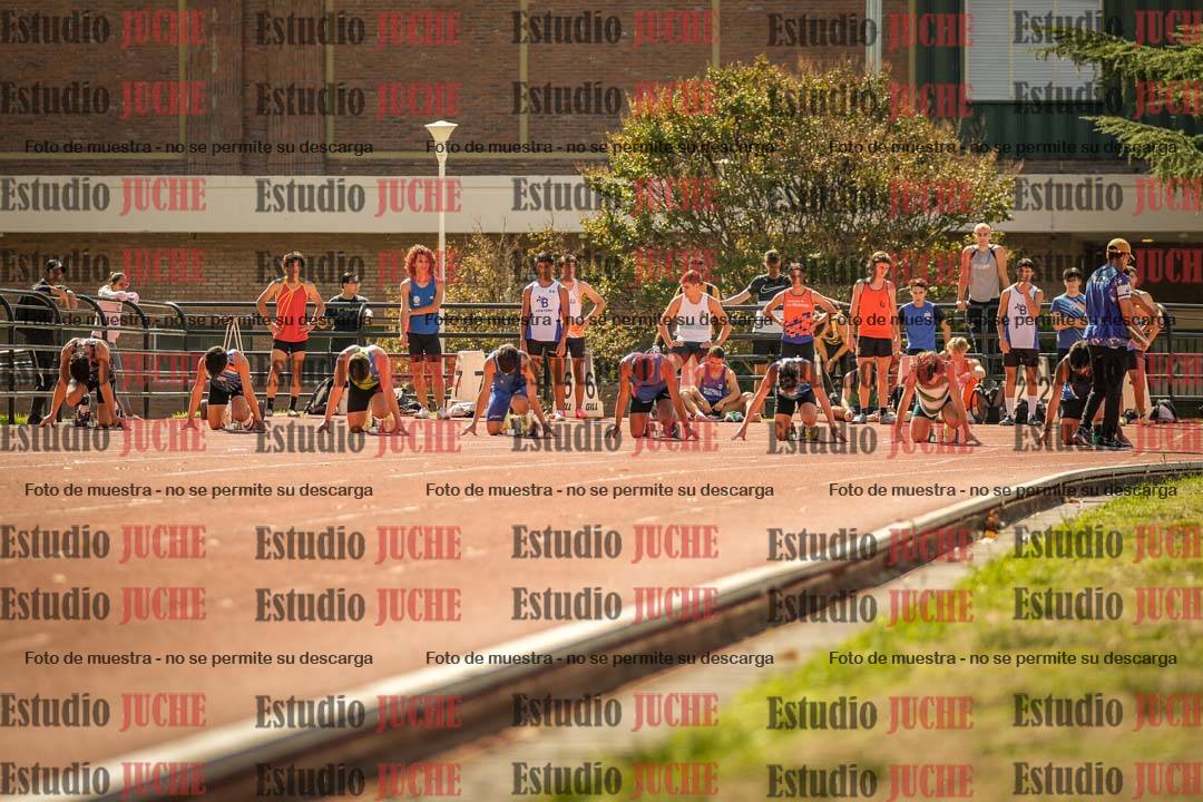 Fotos de los 100 m llanos de varones