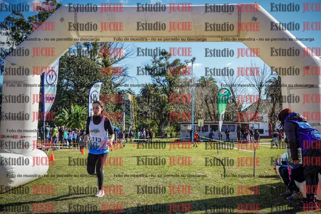 Fotos de la llegada del cross de 3000 m