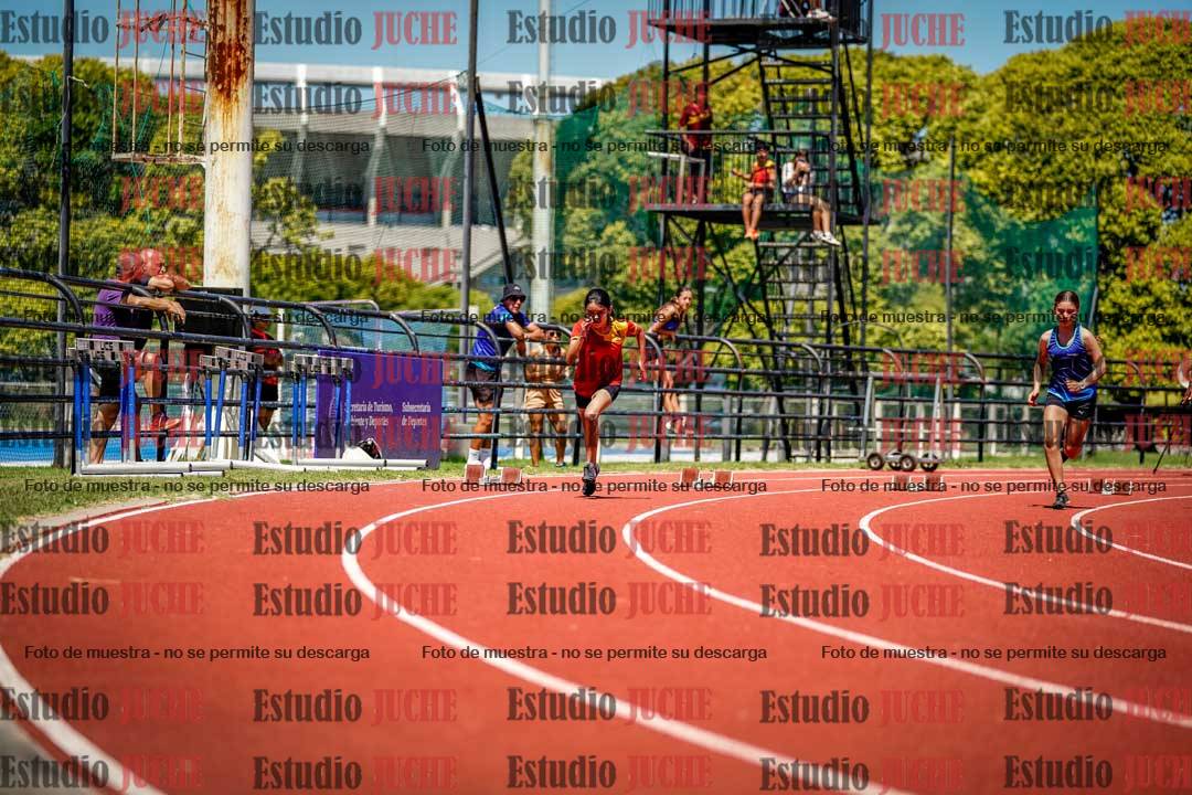 Fotos de los 150 m llanos de mujeres