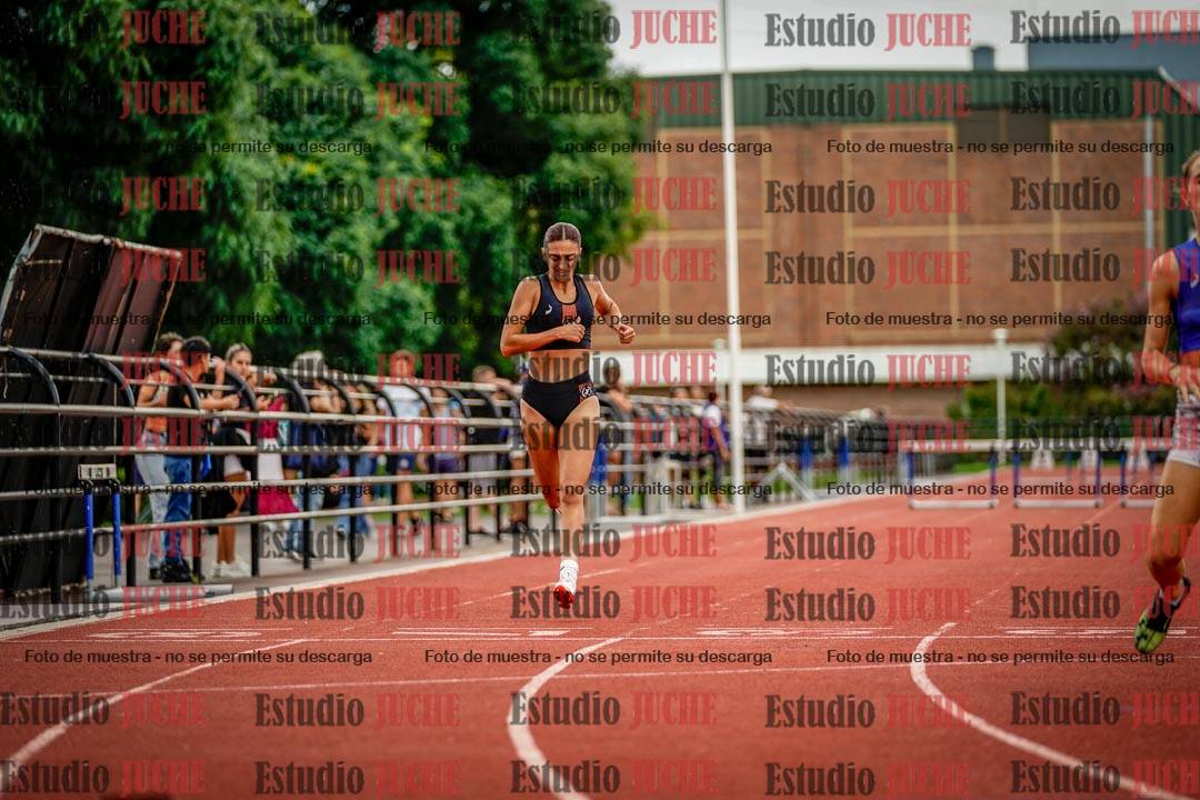 Fotos de los 400 m con vallas de mujeres