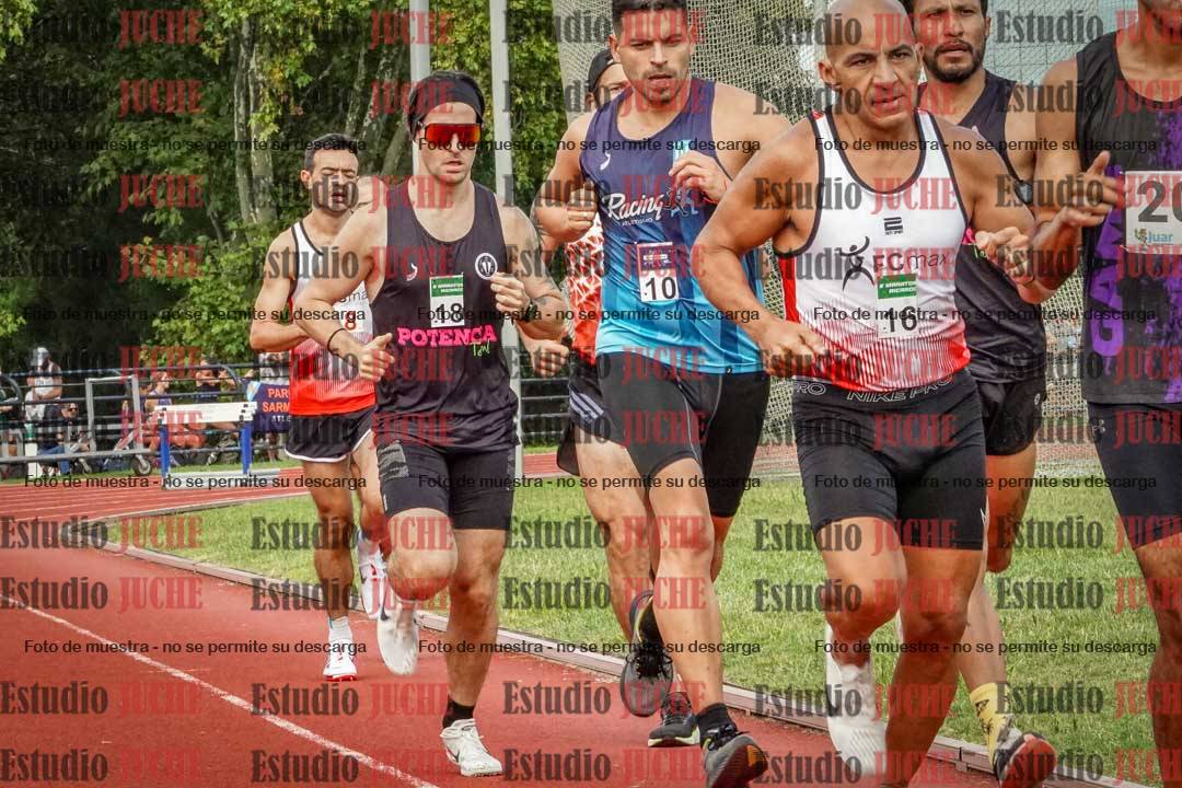 Fotos de los 3000 m llanos de varones