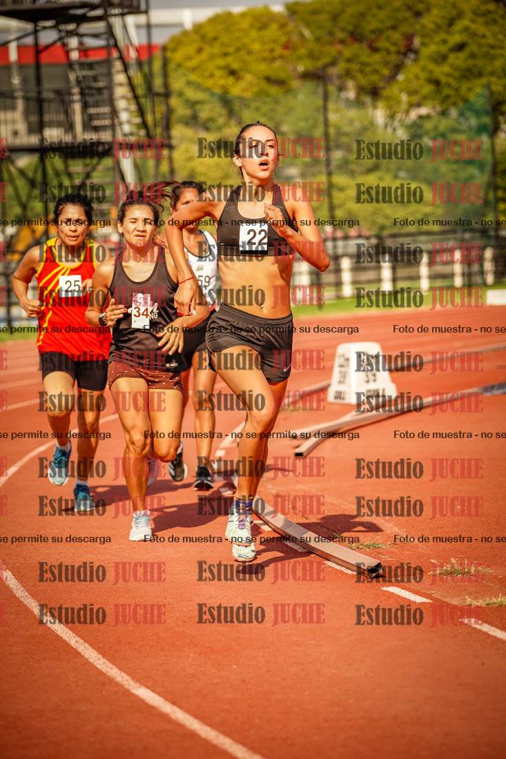 Fotos de los 1500 m llanos de mujeres