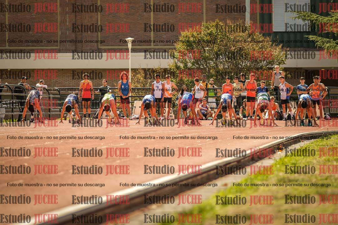 Fotos de los 100 m llanos de varones