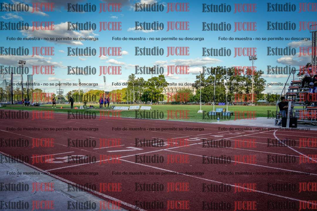 Fotos de los 400 m llanos de varones