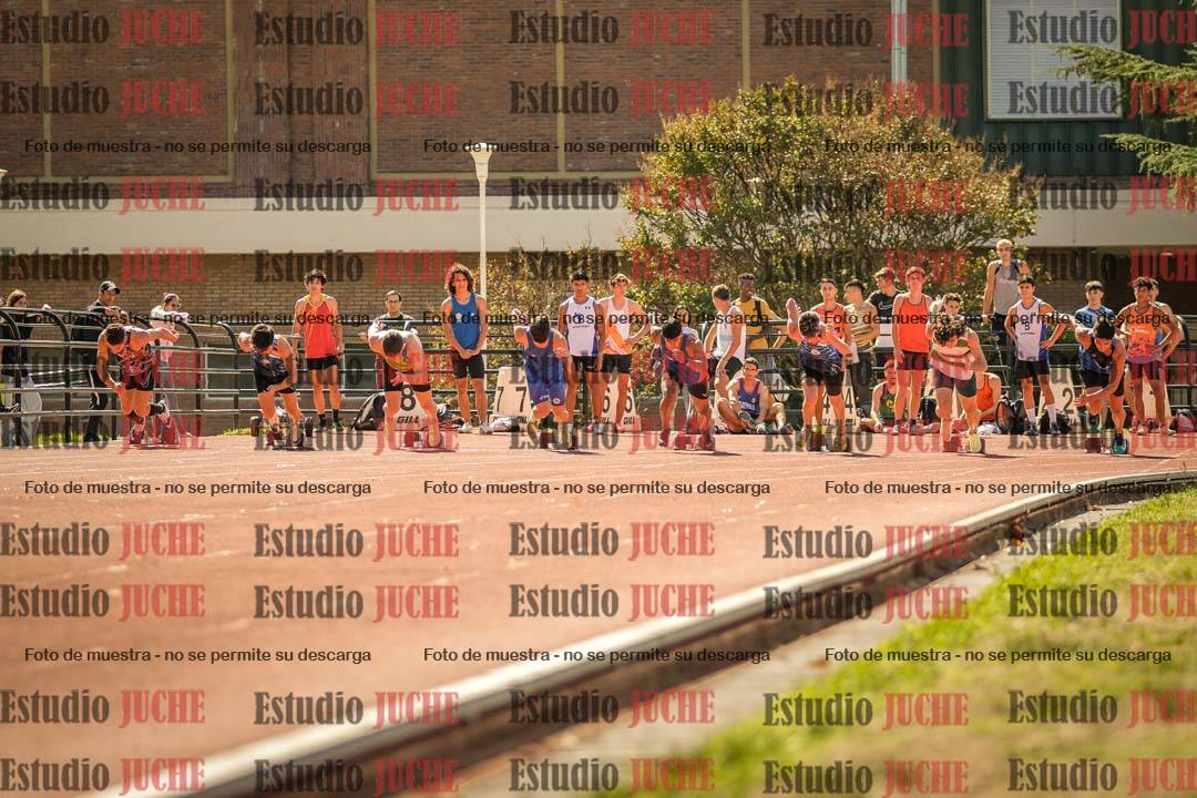 Fotos de los 100 m llanos de varones