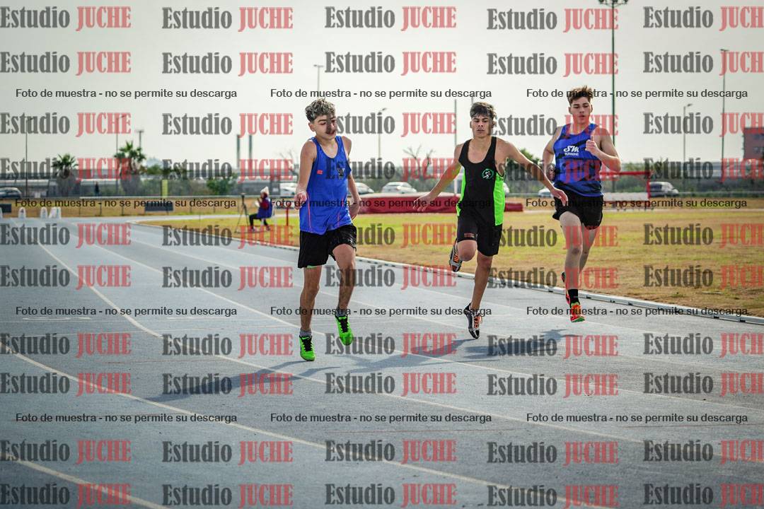 Fotos de los 200 m llanos de varones