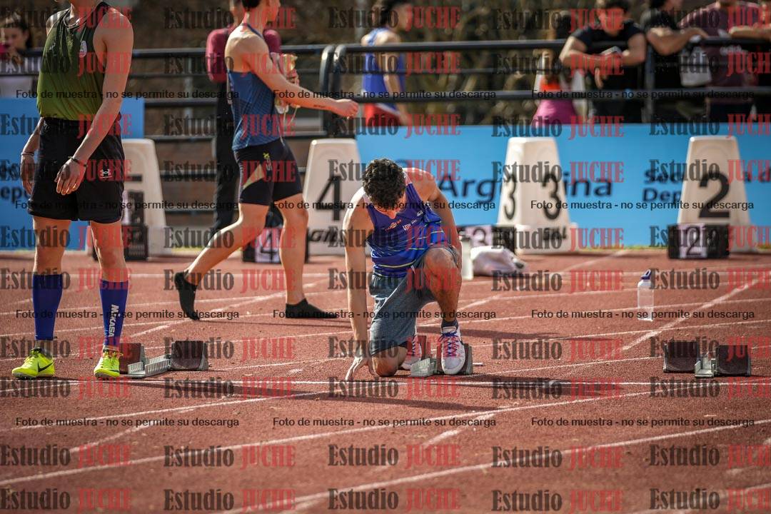 Fotos de los 100 m llanos de varones