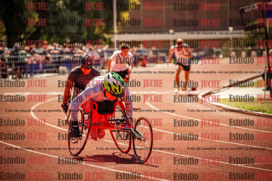 Fotos de los 400 m llanos de varones