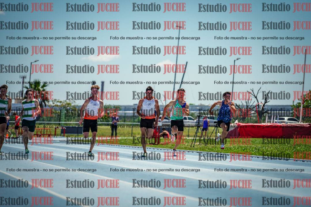 Fotos de los 100 m llanos de varones