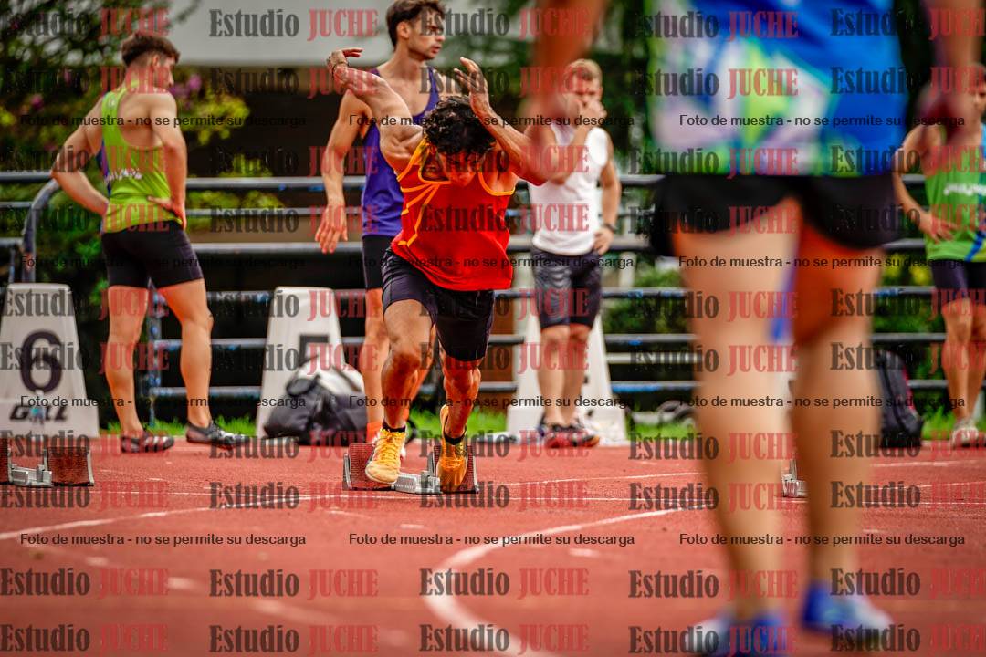 Fotos de los 100 m llanos de varones