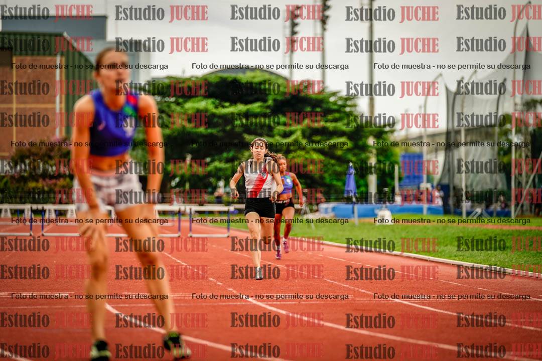 Fotos de los 400 m con vallas de mujeres