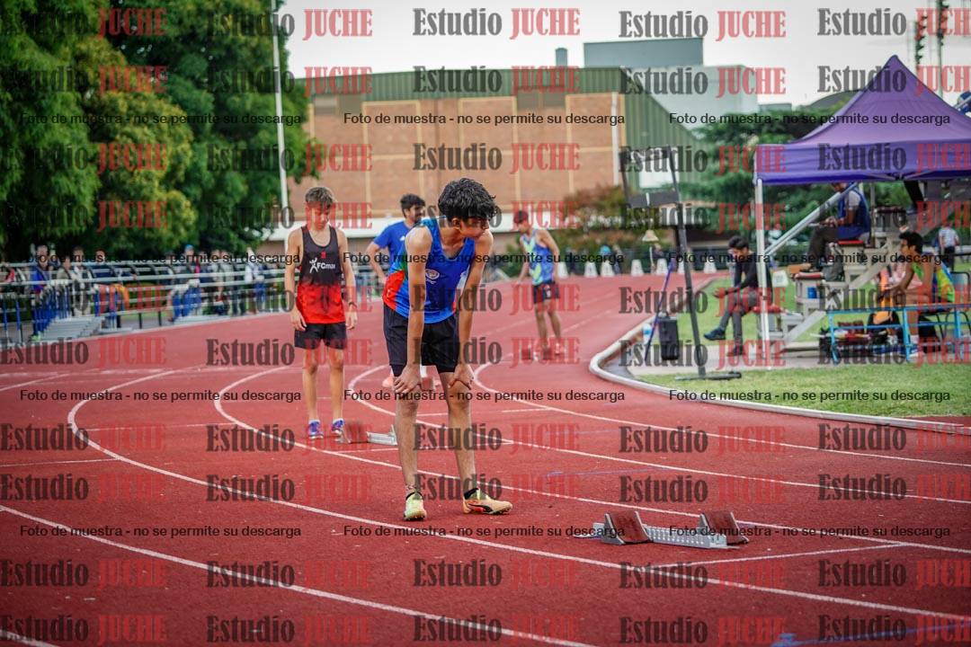 Fotos de los 400 m llanos de varones