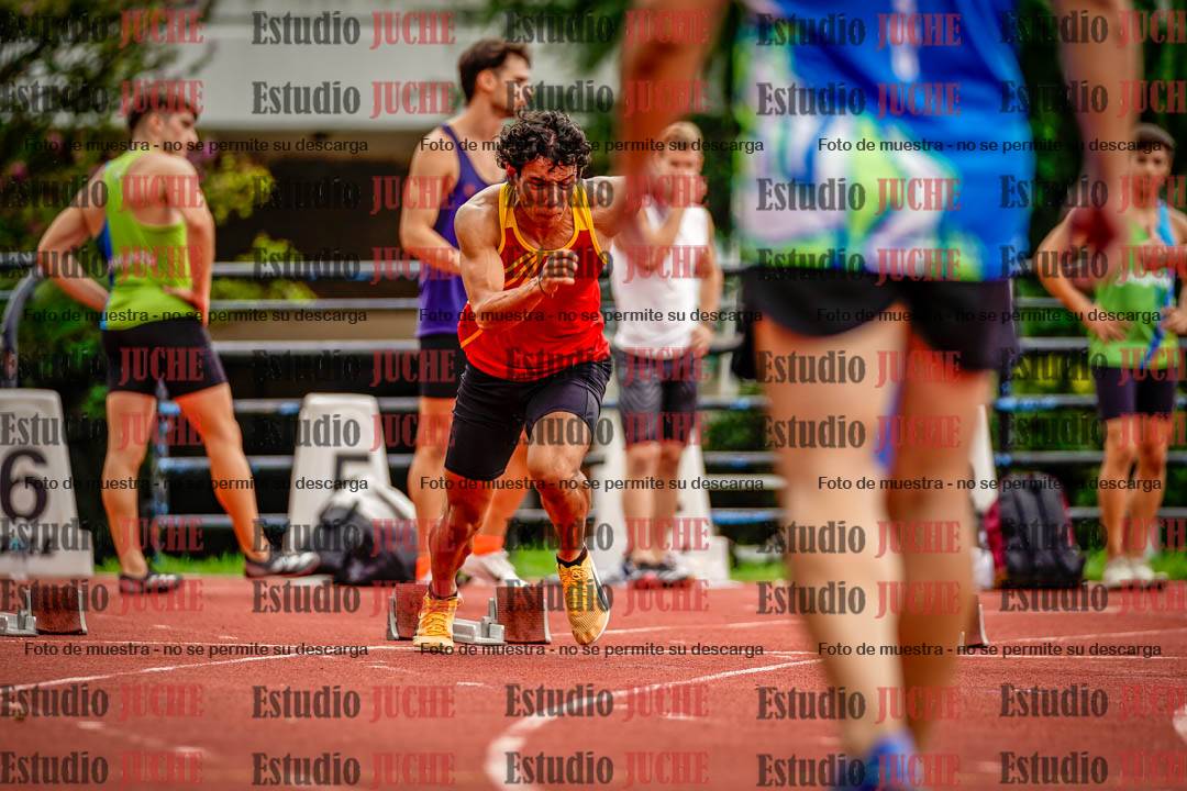 Fotos de los 100 m llanos de varones